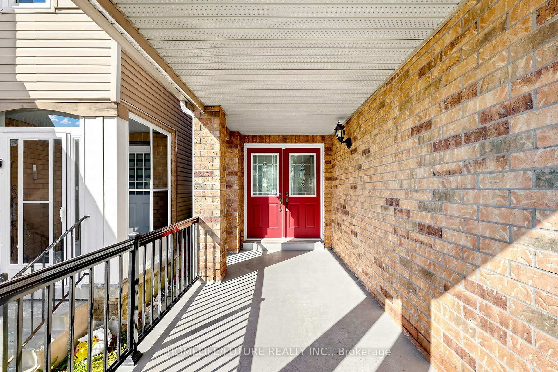 Photo 4 of 18 Holloway Road, Markham, Cedarwood — HOMEH