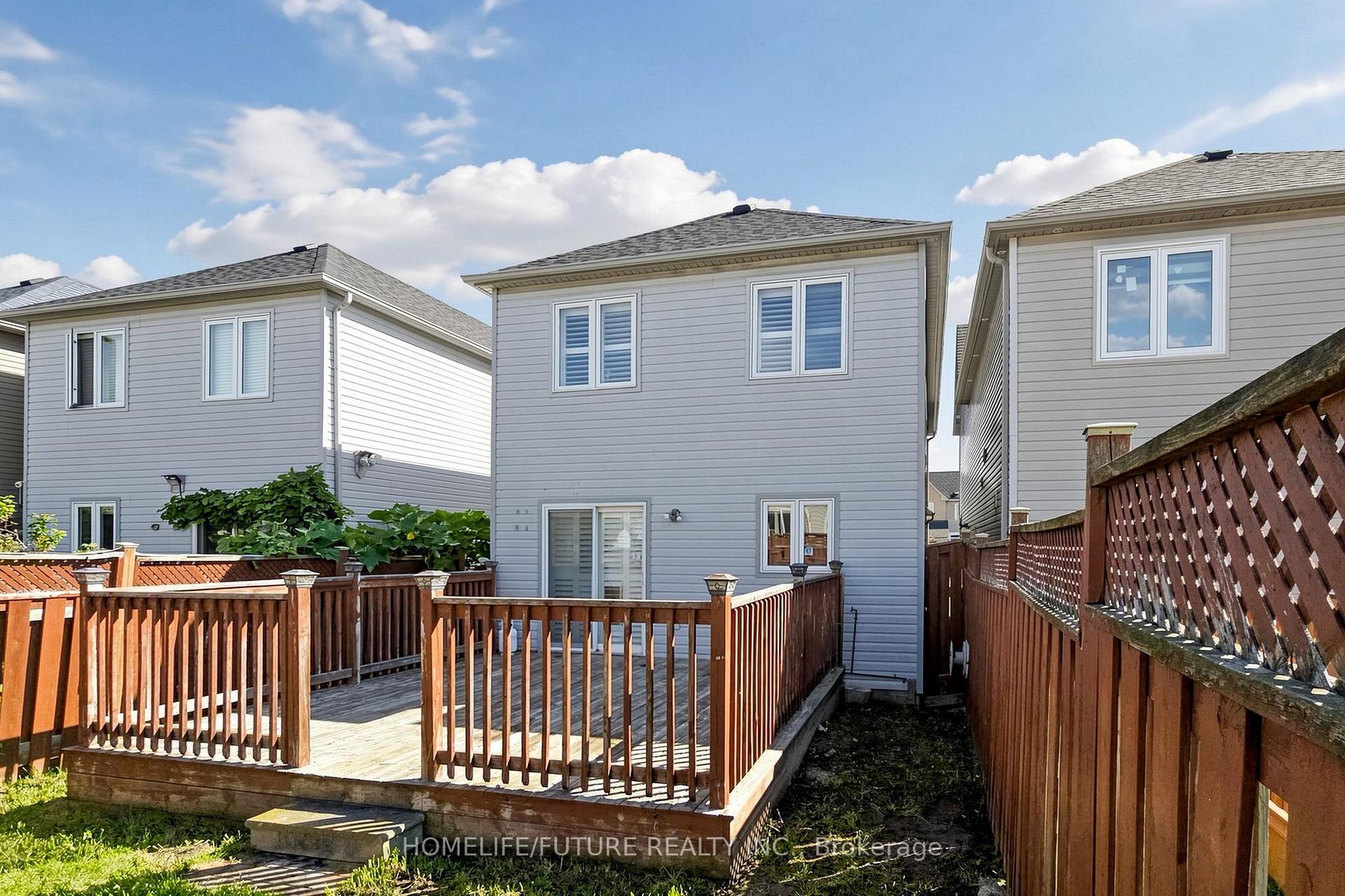 Photo 46 of 18 Holloway Road, Markham, Cedarwood — HOMEH