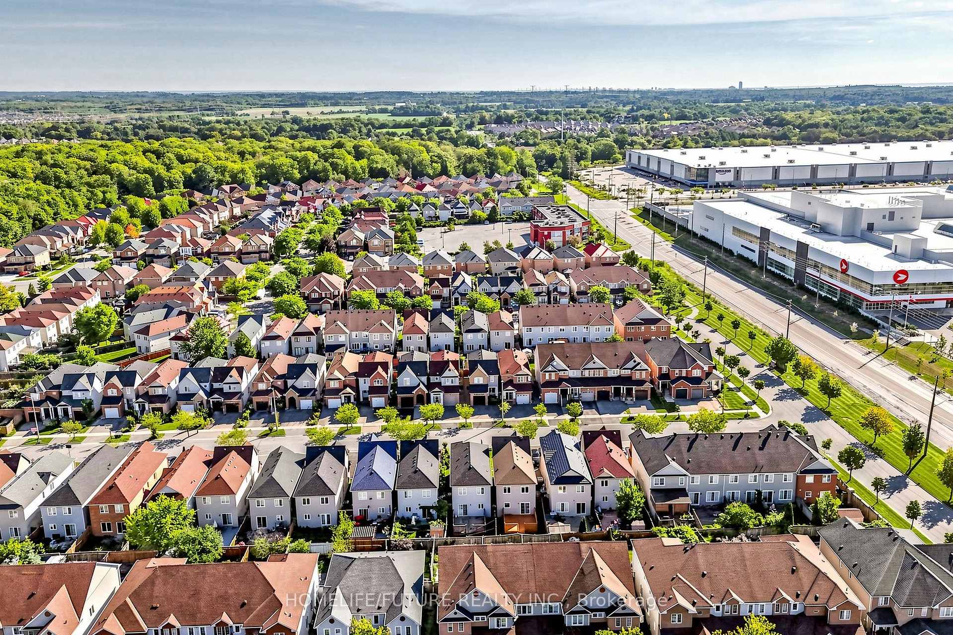 Photo 49 of 18 Holloway Road, Markham, Cedarwood — HOMEH