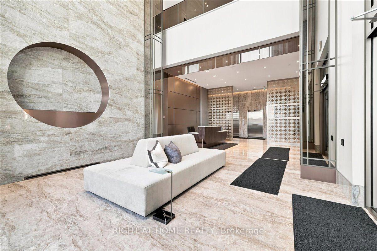 Photo 3 of Unit 1403, 2007 James Street, Burlington, Brant — HOMEH
