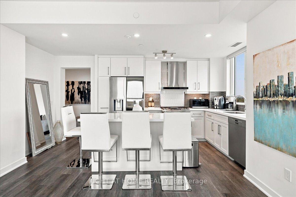 Photo 12 of Unit 1403, 2007 James Street, Burlington, Brant — HOMEH