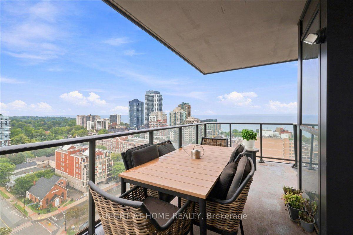 Photo 19 of Unit 1403, 2007 James Street, Burlington, Brant — HOMEH