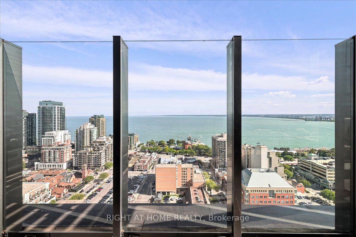 Photo 21 of Unit 1403, 2007 James Street, Burlington, Brant — HOMEH