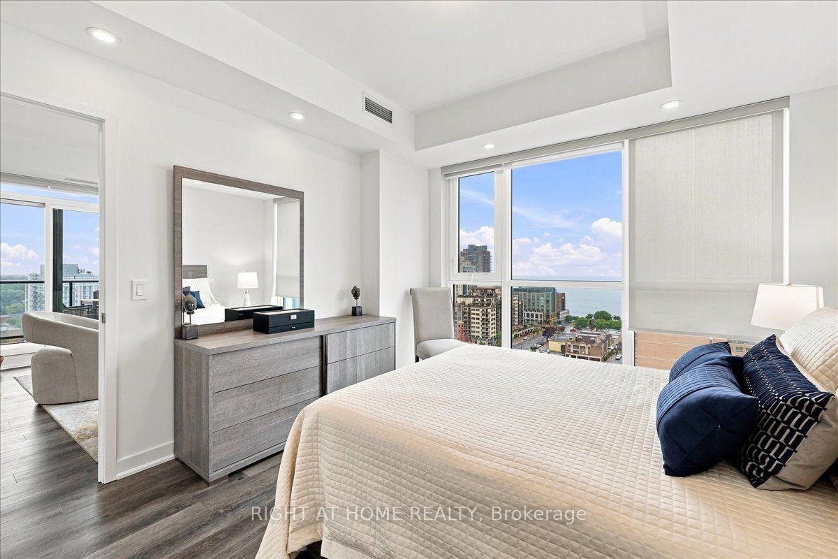 Photo 23 of Unit 1403, 2007 James Street, Burlington, Brant — HOMEH