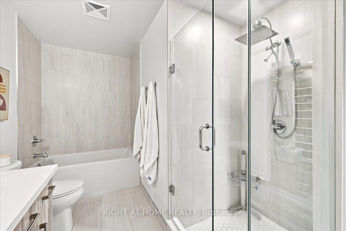 Photo 25 of Unit 1403, 2007 James Street, Burlington, Brant — HOMEH
