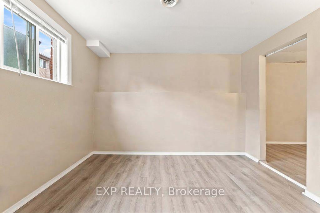 Photo 25 of Unit A, 30A Woodvale, Ottawa, Manordale — HOMEH