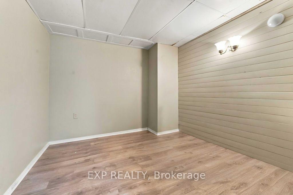 Photo 27 of Unit A, 30A Woodvale, Ottawa, Manordale — HOMEH