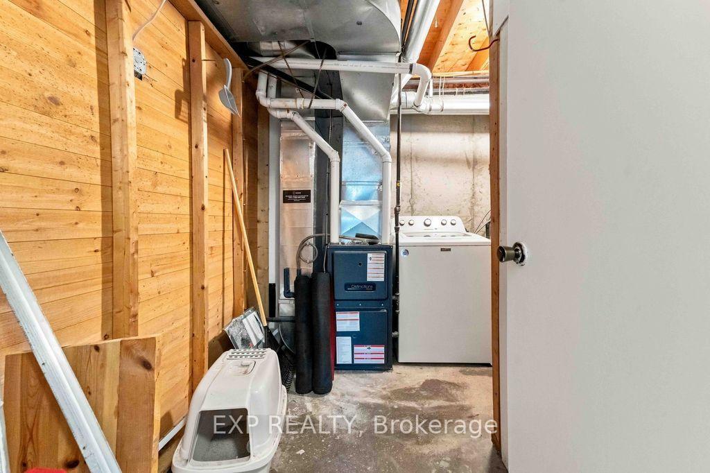Photo 29 of Unit A, 30A Woodvale, Ottawa, Manordale — HOMEH