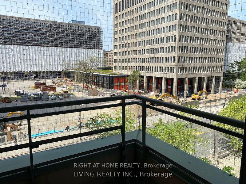 Photo 5 of Unit 508, 887 Bay Street, Toronto, Bay Street Corridor — HOMEH