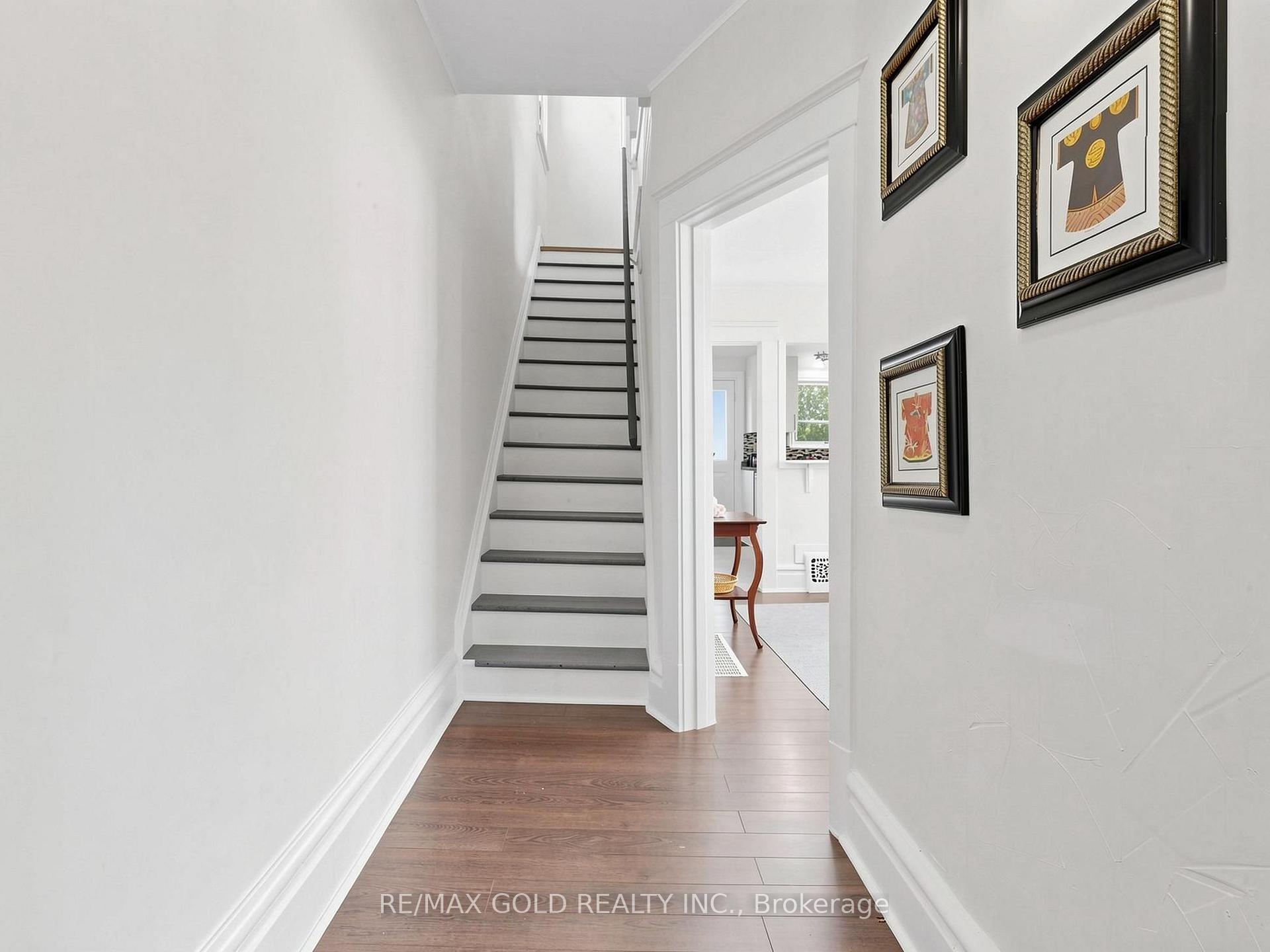 Photo 16 of 746 King Street W, Hamilton, Westdale — HOMEH