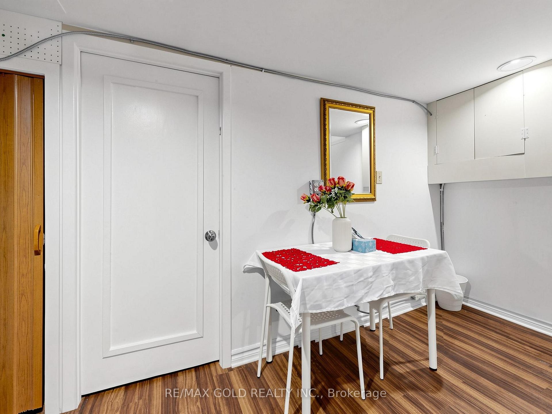 Photo 34 of 746 King Street W, Hamilton, Westdale — HOMEH