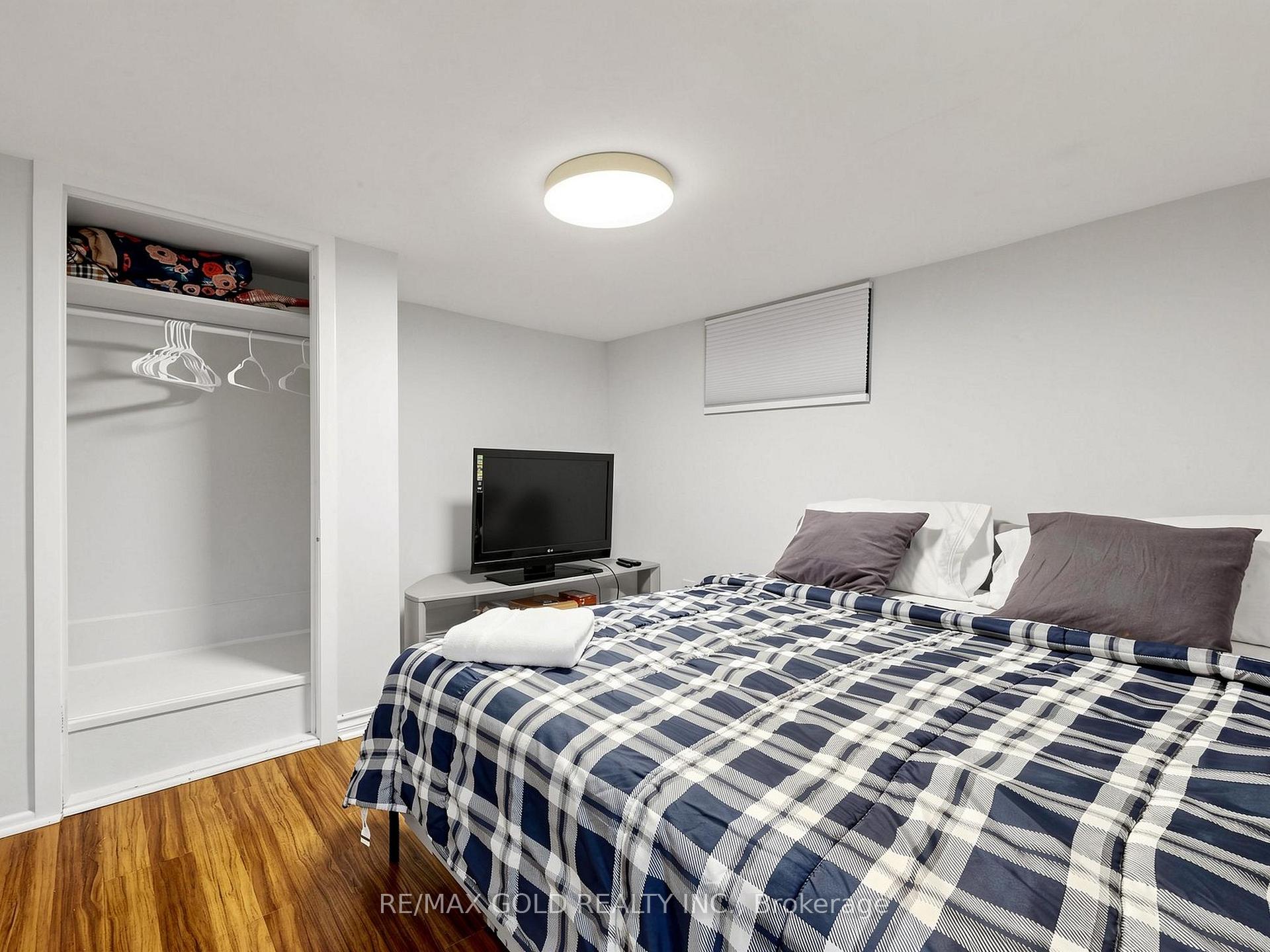 Photo 38 of 746 King Street W, Hamilton, Westdale — HOMEH