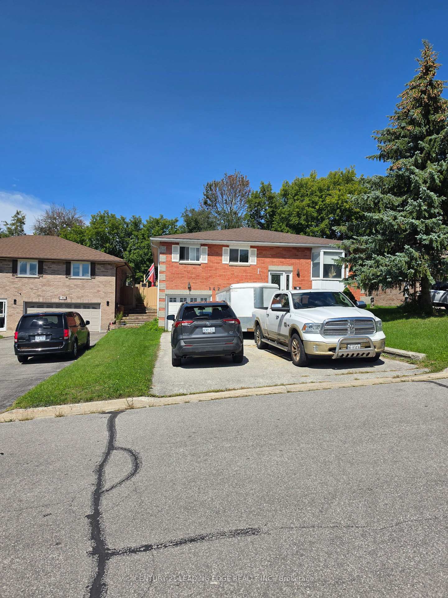 Photo 2 of Unit Lower, 142 Oakcrest Drive, Georgina, Keswick North — HOMEH
