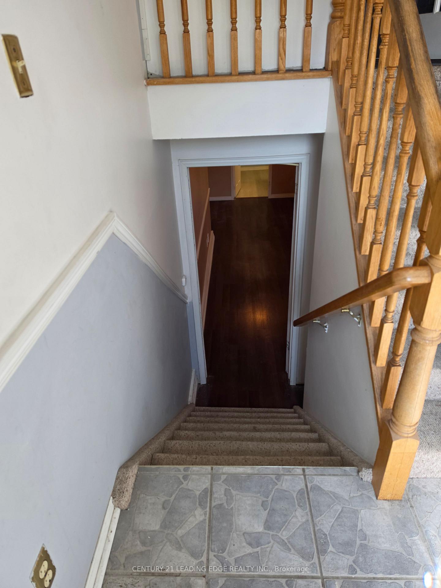 Photo 7 of Unit Lower, 142 Oakcrest Drive, Georgina, Keswick North — HOMEH