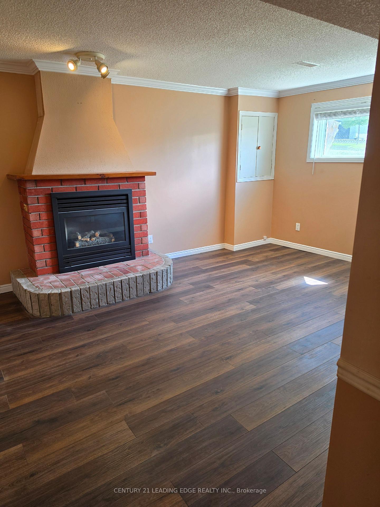 Photo 9 of Unit Lower, 142 Oakcrest Drive, Georgina, Keswick North — HOMEH