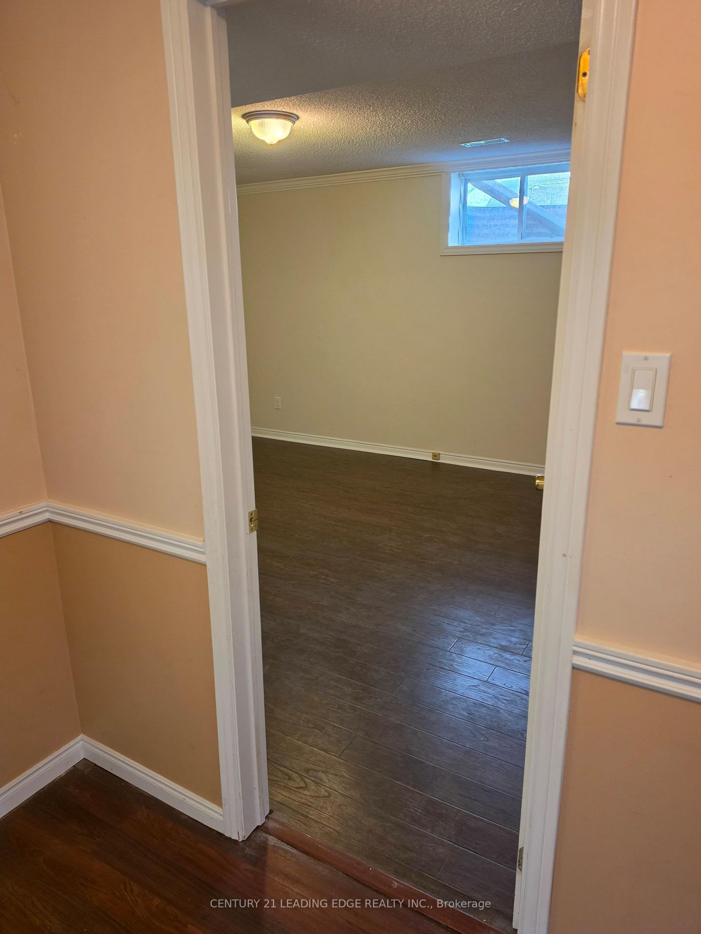 Photo 13 of Unit Lower, 142 Oakcrest Drive, Georgina, Keswick North — HOMEH