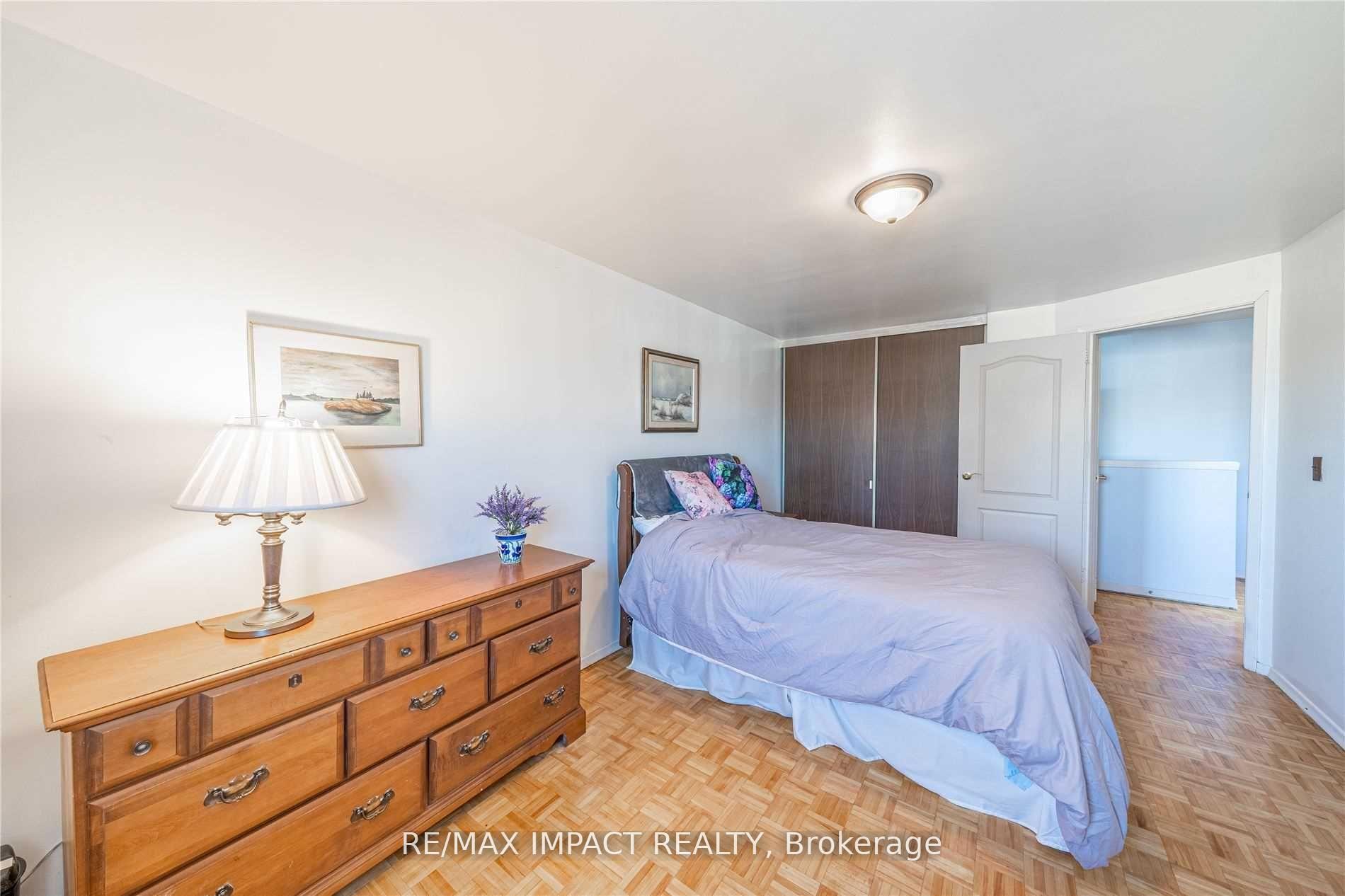 Photo 46 of Unit 28, 33 Taunton Road, Oshawa, Centennial — HOMEH