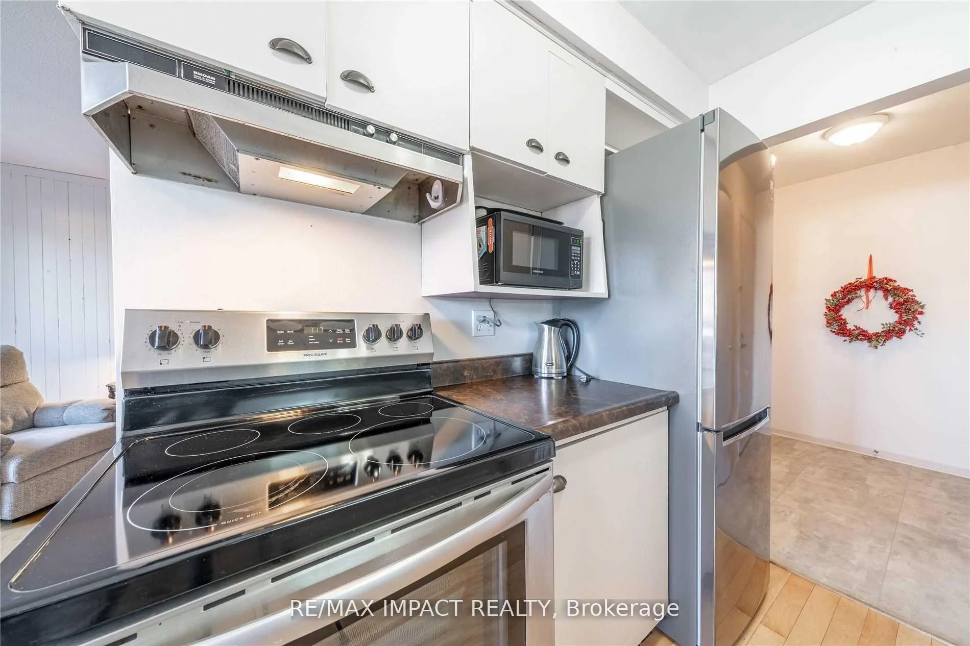 Photo 68 of Unit 28, 33 Taunton Road, Oshawa, Centennial — HOMEH