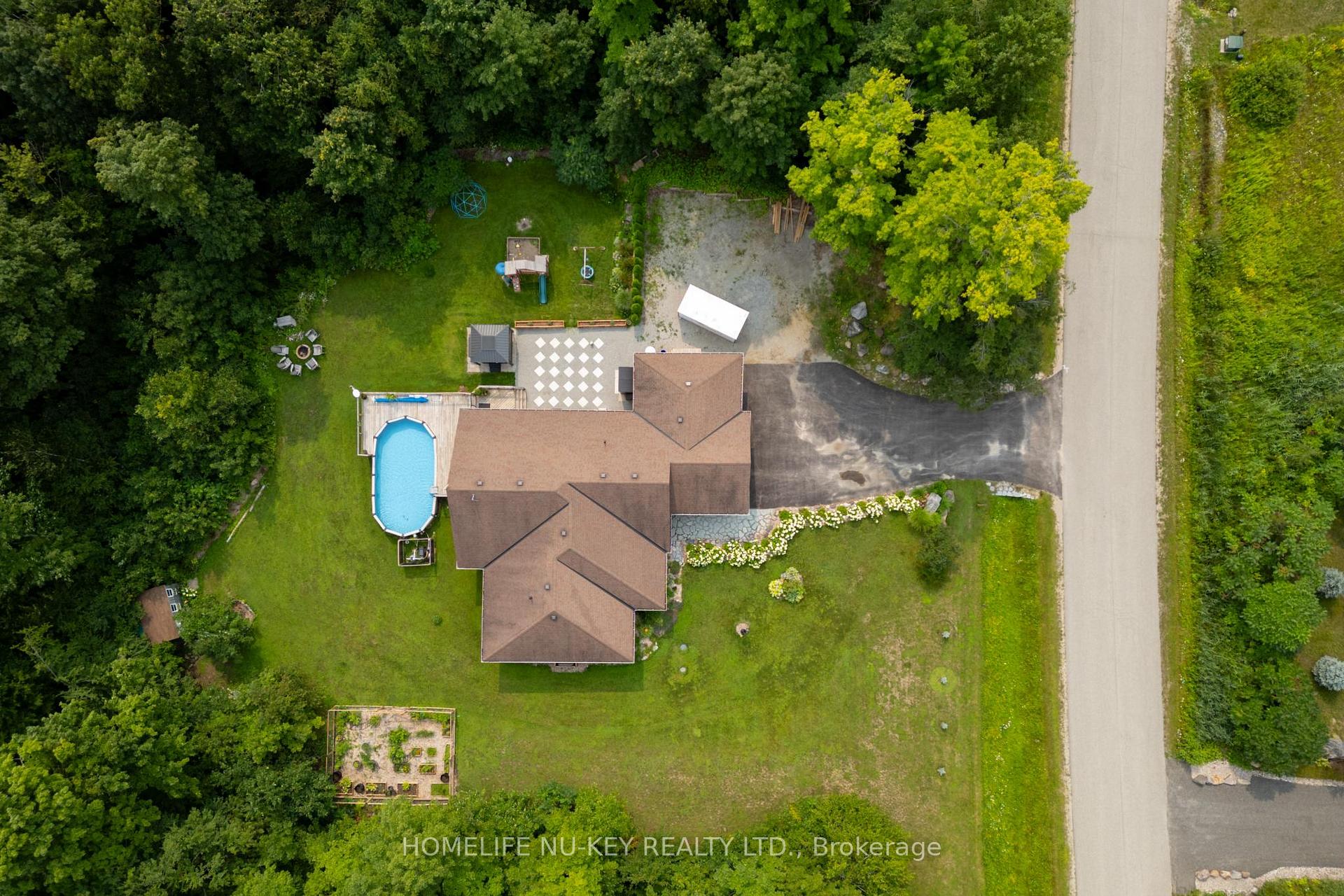 Photo 4 of 1655 Georgian Heights Boulevard, Severn, Fesserton — HOMEH