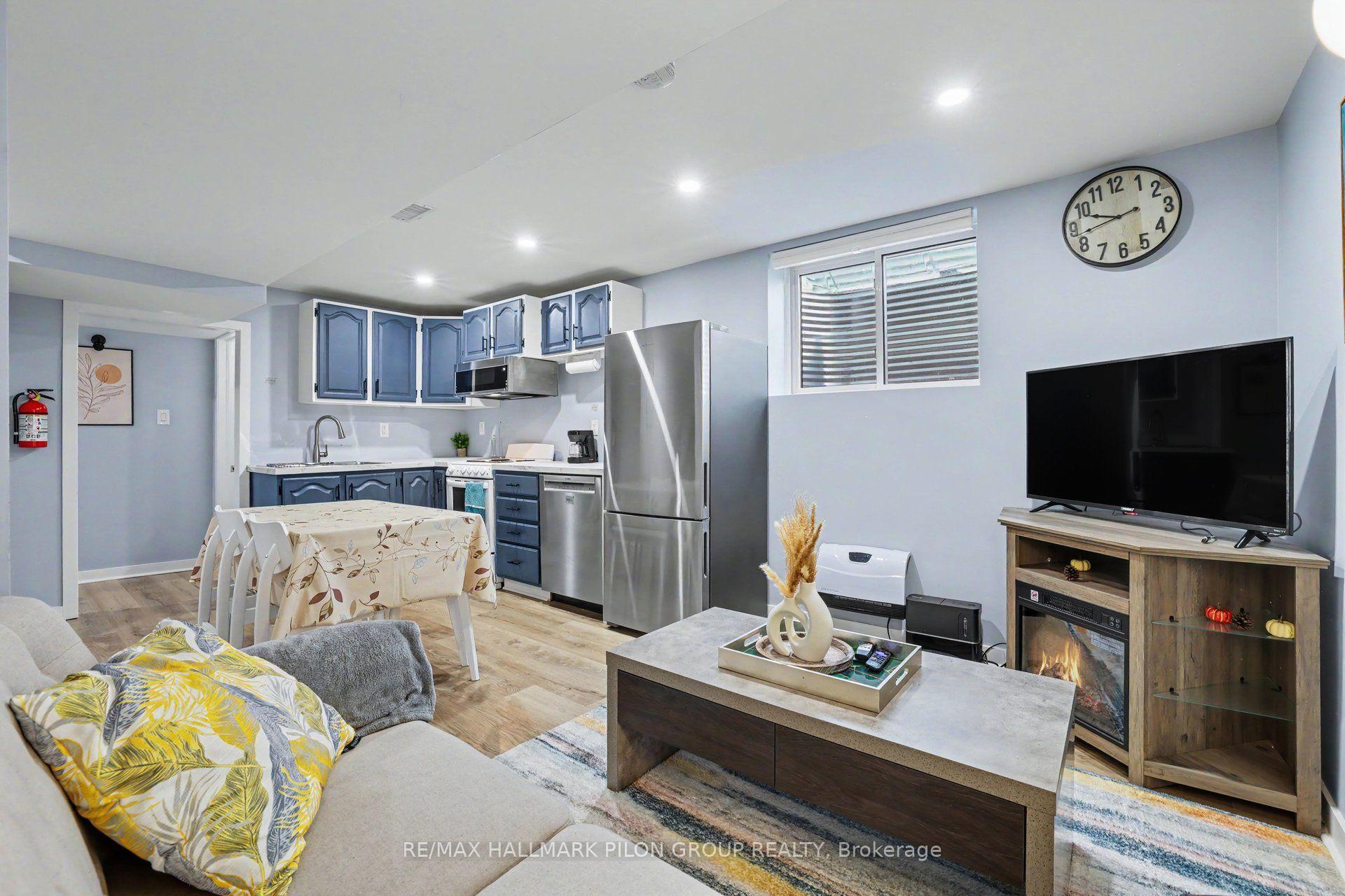 Photo 29 of 1689 Champneuf Drive, Ottawa, Chateauneuf — HOMEH