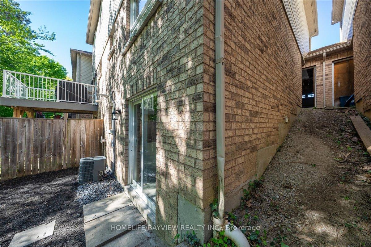 Photo 26 of 52 Hawthorne Crescent, Barrie, Ardagh — HOMEH