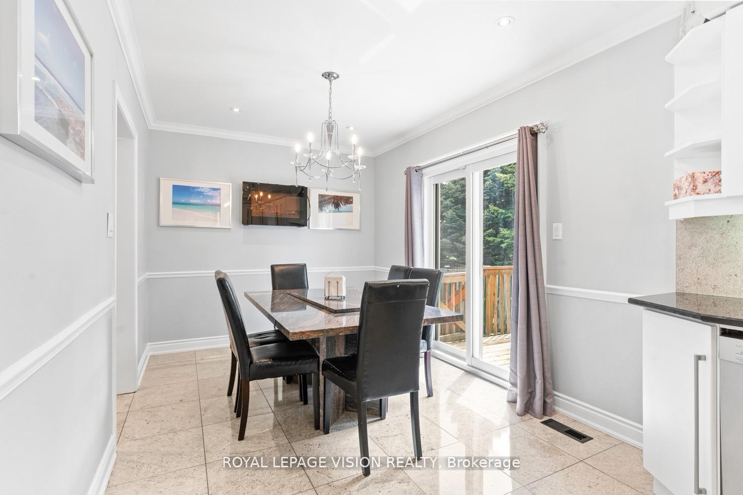Photo 13 of 91 Princeton Gate, Vaughan, Maple — HOMEH