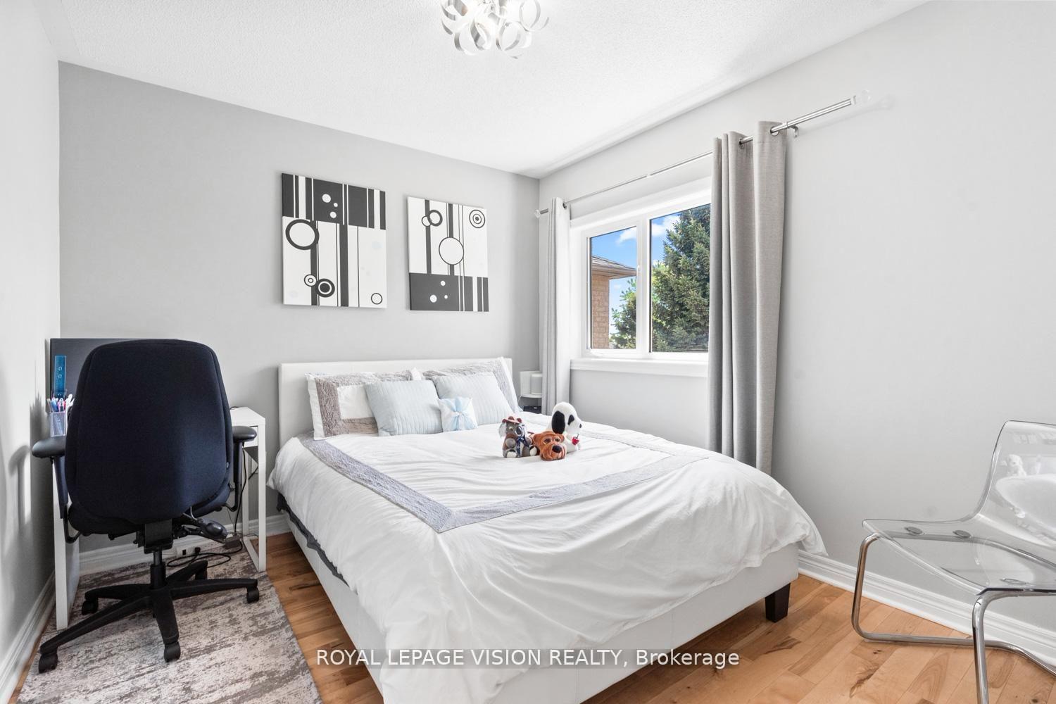 Photo 28 of 91 Princeton Gate, Vaughan, Maple — HOMEH