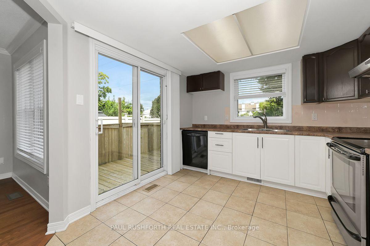 Photo 12 of 49 Grenadier Way, Ottawa, Barrhaven - Longfields — HOMEH