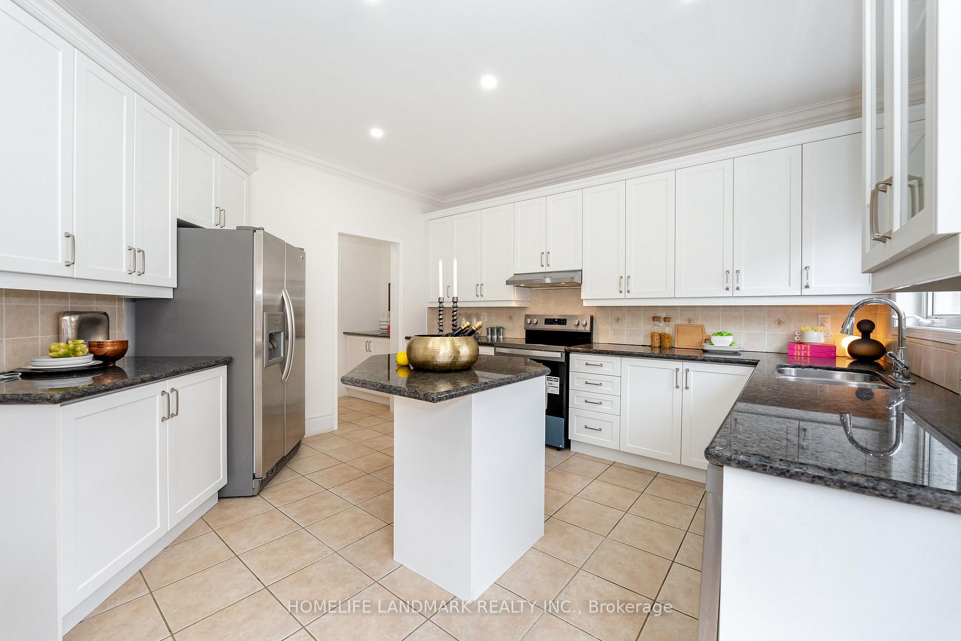 Photo 14 of 310 Tower Hill Road, Richmond Hill, Jefferson — HOMEH