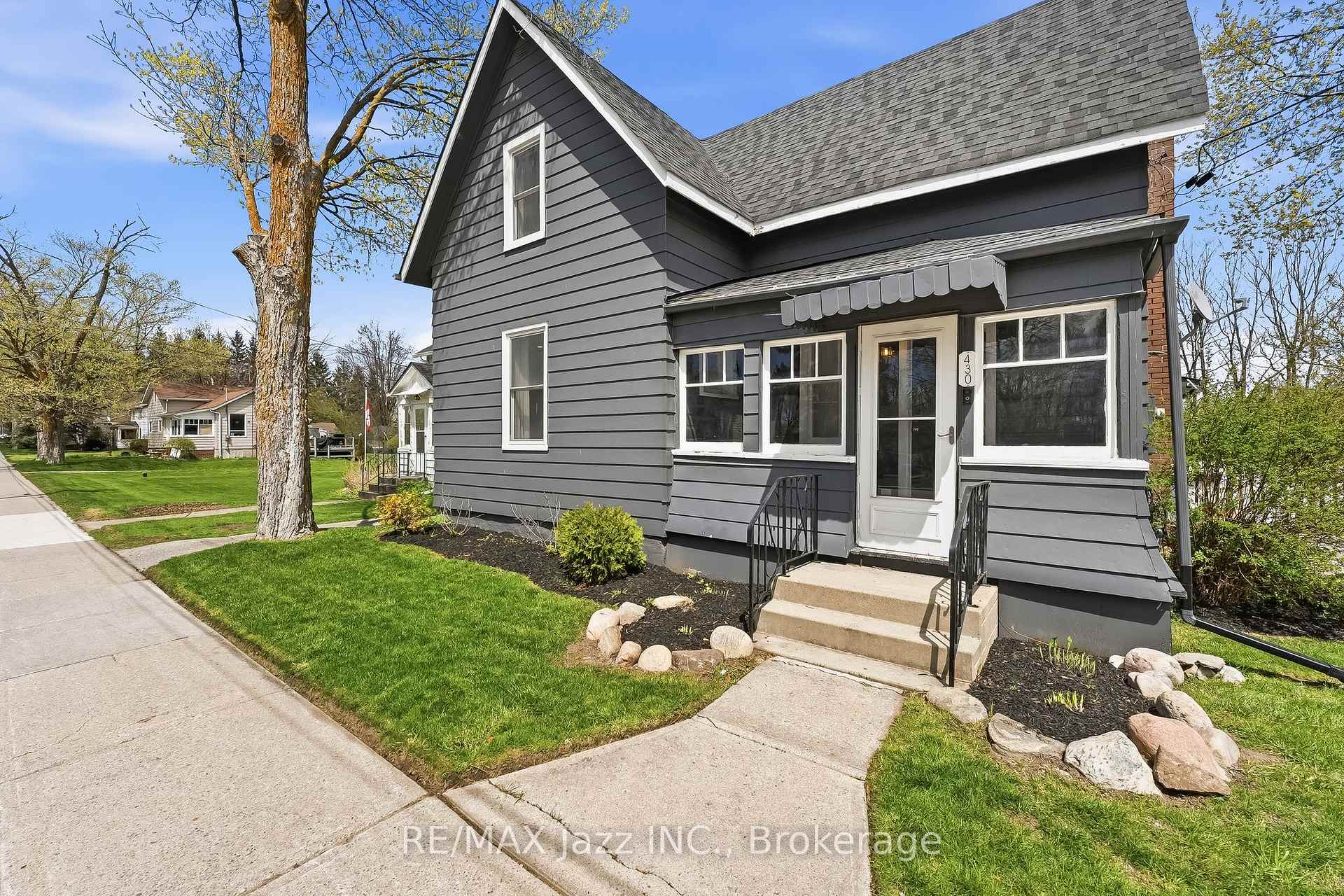 Photo 2 of 430 Eldon Road, Kawartha Lakes, Little Britain — HOMEH