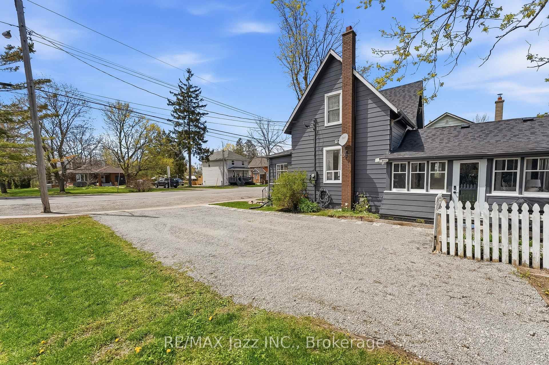 Photo 3 of 430 Eldon Road, Kawartha Lakes, Little Britain — HOMEH