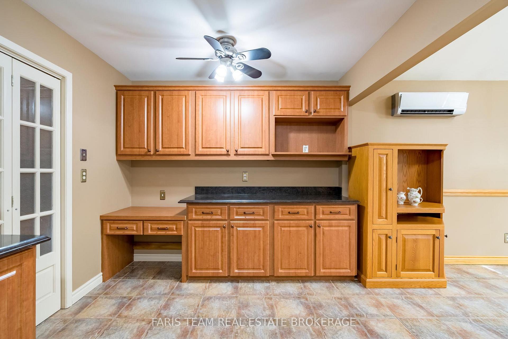 Photo 28 of 51 Davies Crescent, Barrie, Grove East — HOMEH