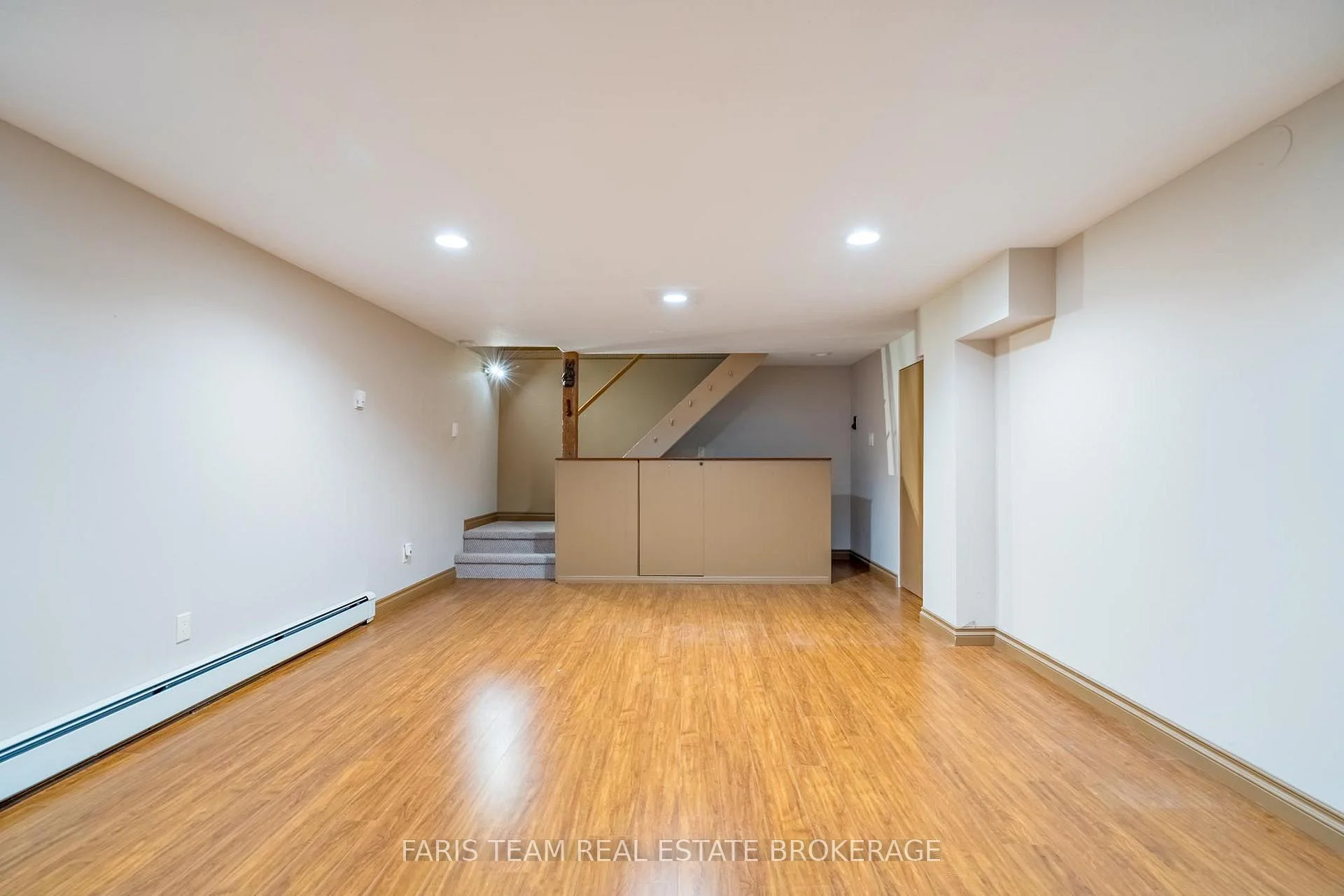 Photo 98 of 51 Davies Crescent, Barrie, Grove East — HOMEH