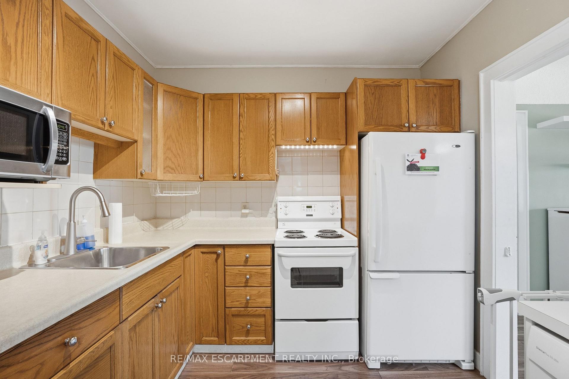 Photo 10 of 96 Paling Avenue, Hamilton, Homeside — HOMEH