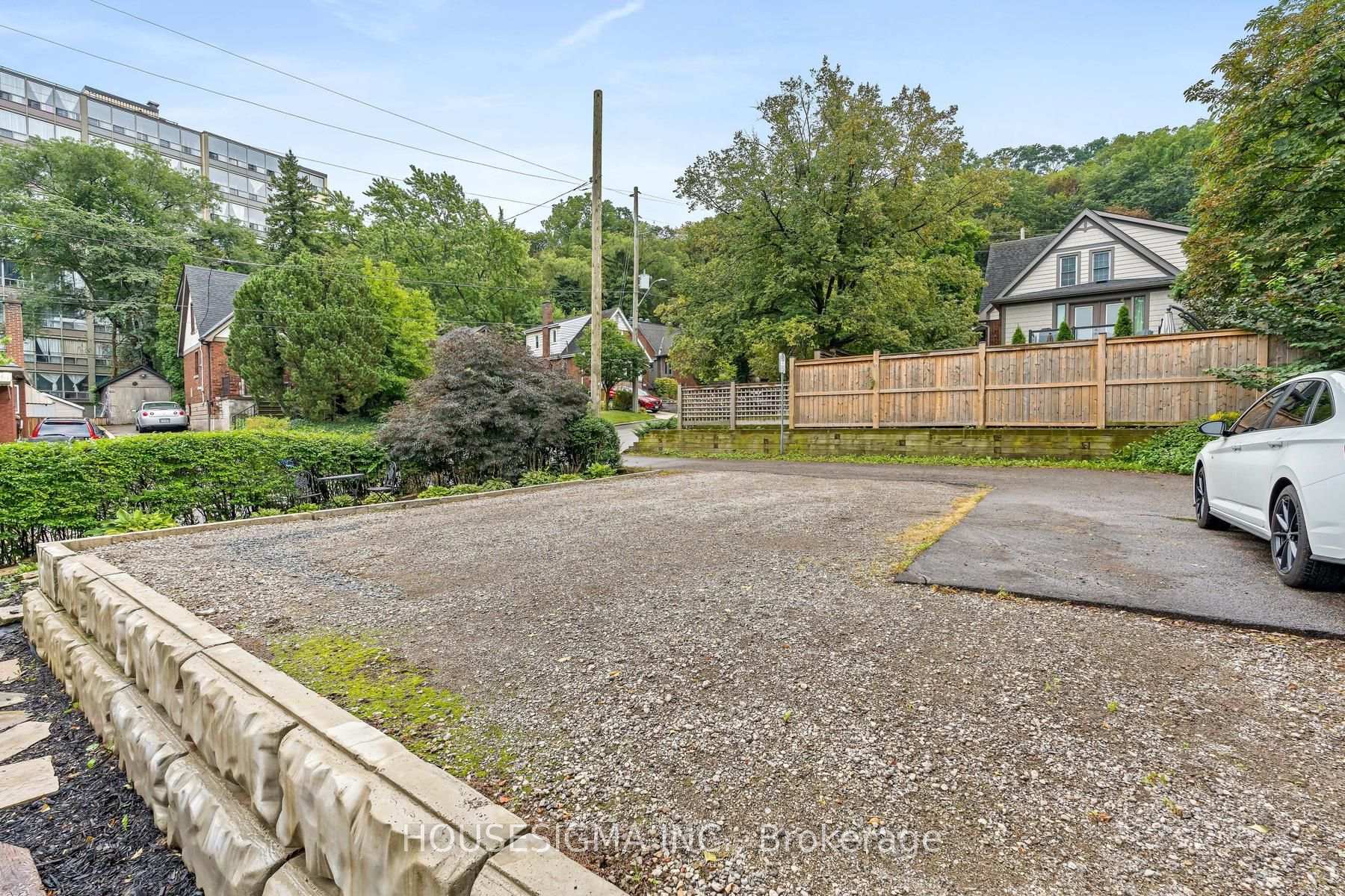 Photo 58 of 22 Arkledun Avenue, Hamilton, Corktown — HOMEH