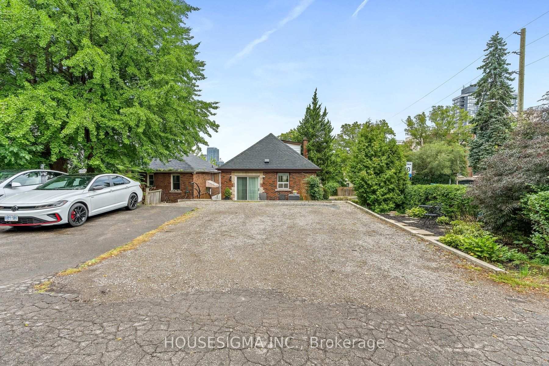Photo 63 of 22 Arkledun Avenue, Hamilton, Corktown — HOMEH