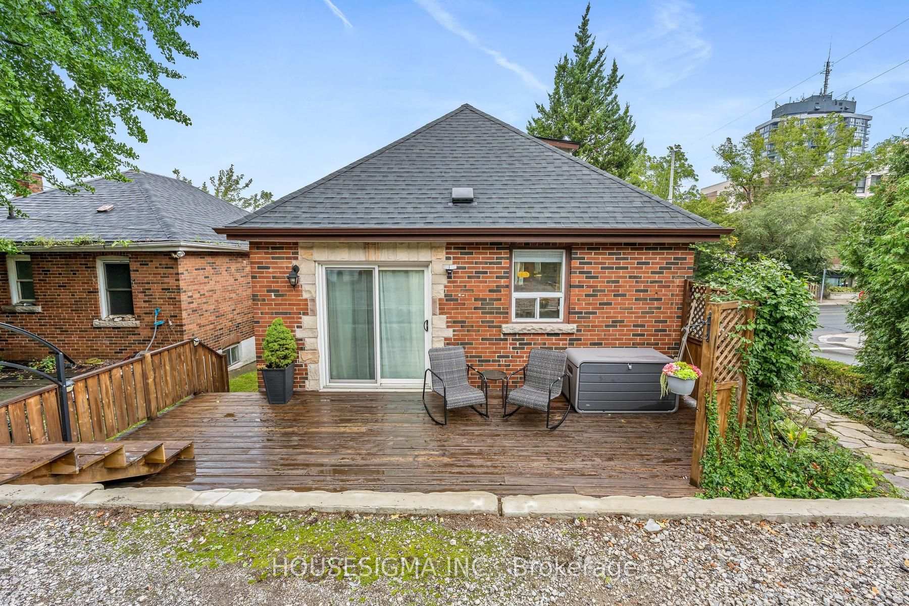 Photo 65 of 22 Arkledun Avenue, Hamilton, Corktown — HOMEH