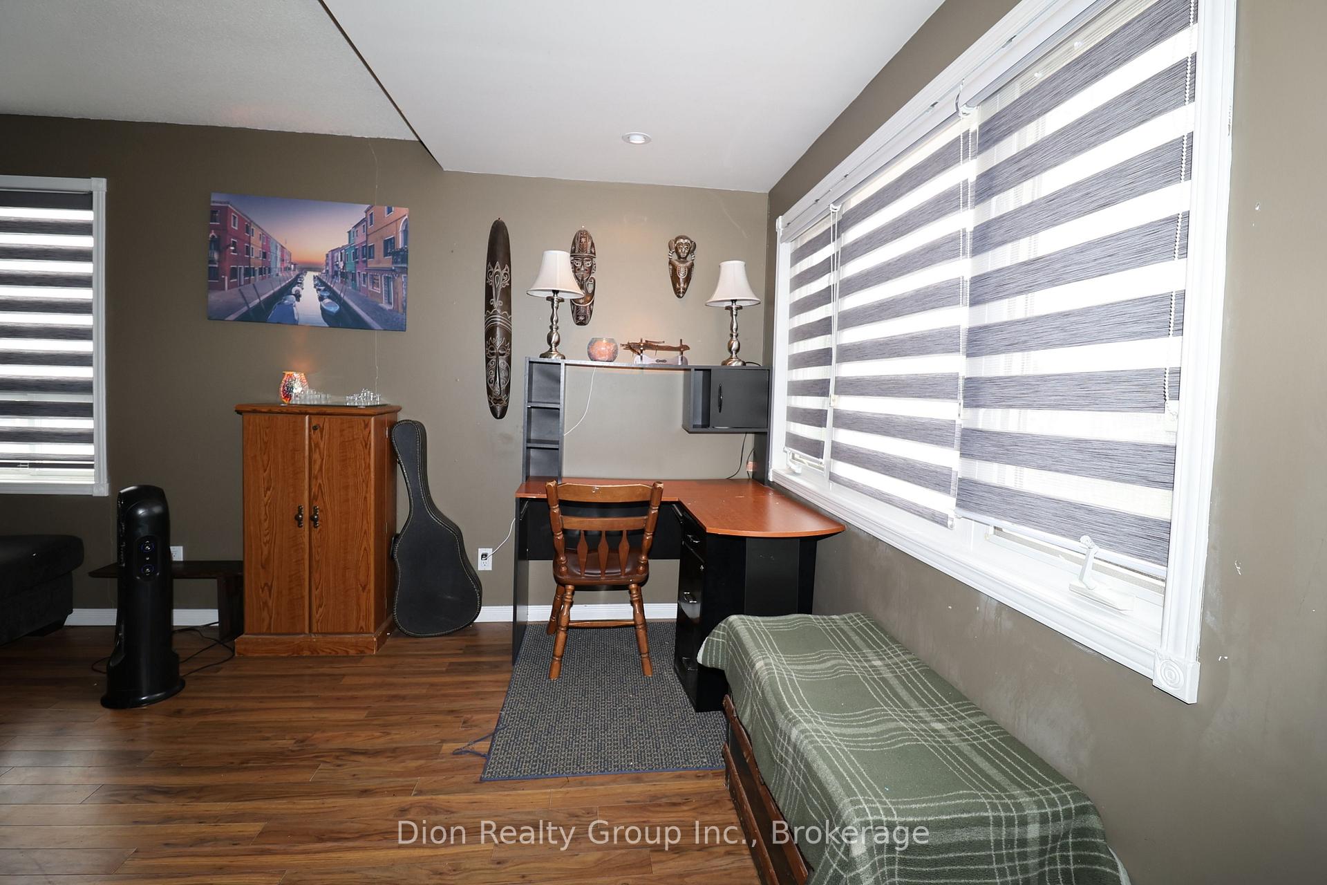 Photo 3 of 92 Fourth Street, Kirkland Lake — HOMEH