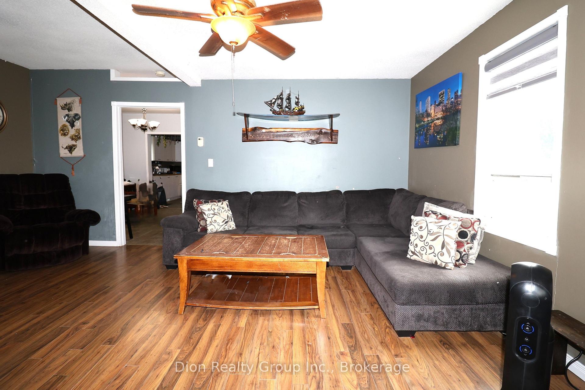 Photo 4 of 92 Fourth Street, Kirkland Lake — HOMEH