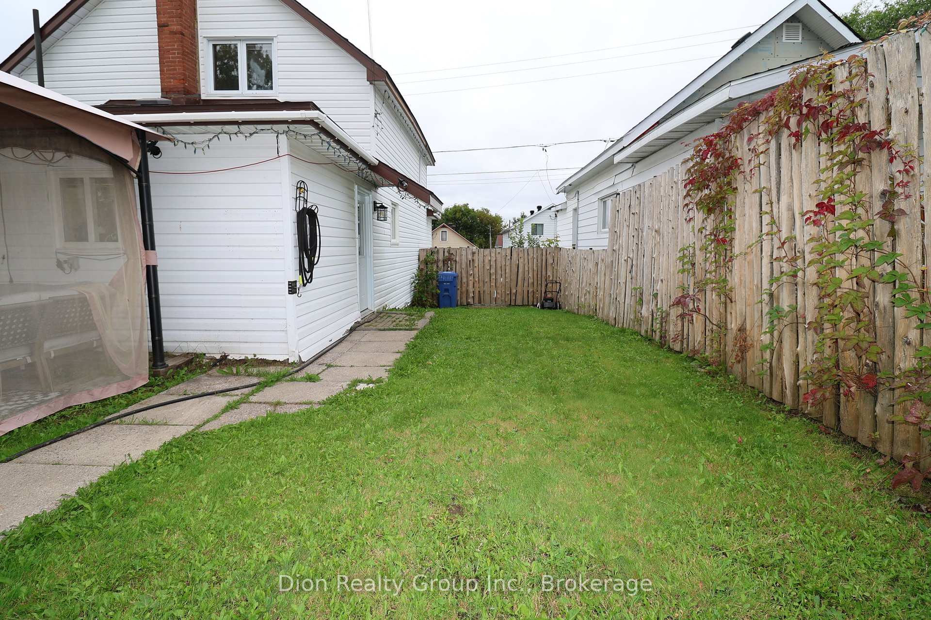 Photo 26 of 92 Fourth Street, Kirkland Lake — HOMEH