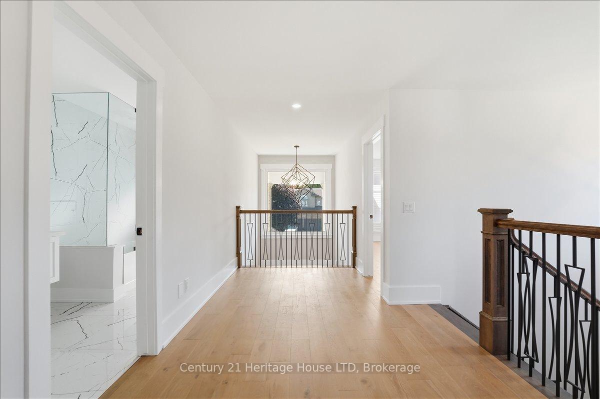 Photo 23 of 2476 Colangelo Drive, Niagara Falls, Stamford — HOMEH