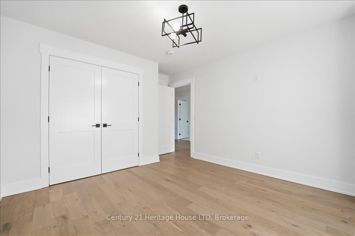 Photo 25 of 2476 Colangelo Drive, Niagara Falls, Stamford — HOMEH