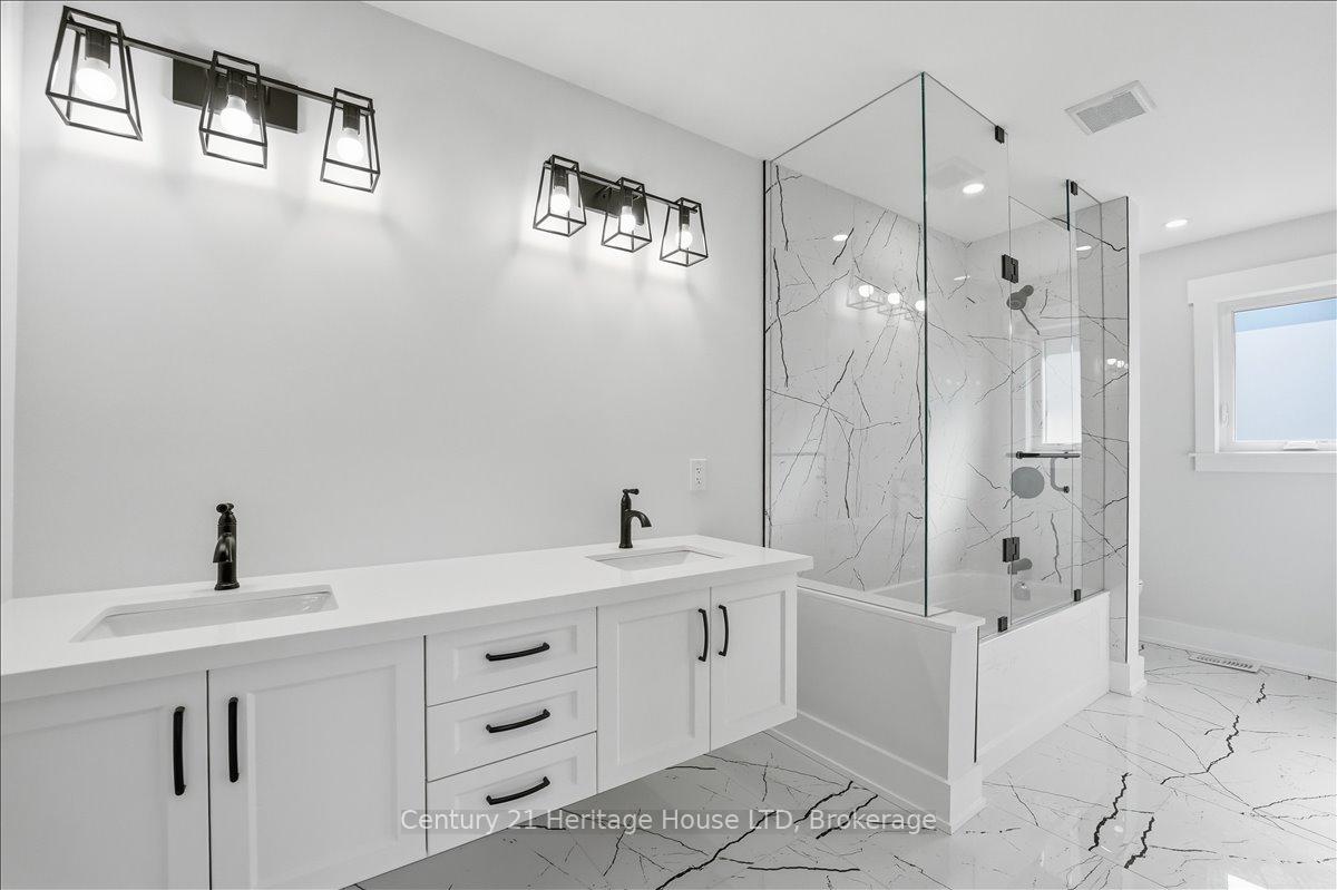 Photo 26 of 2476 Colangelo Drive, Niagara Falls, Stamford — HOMEH