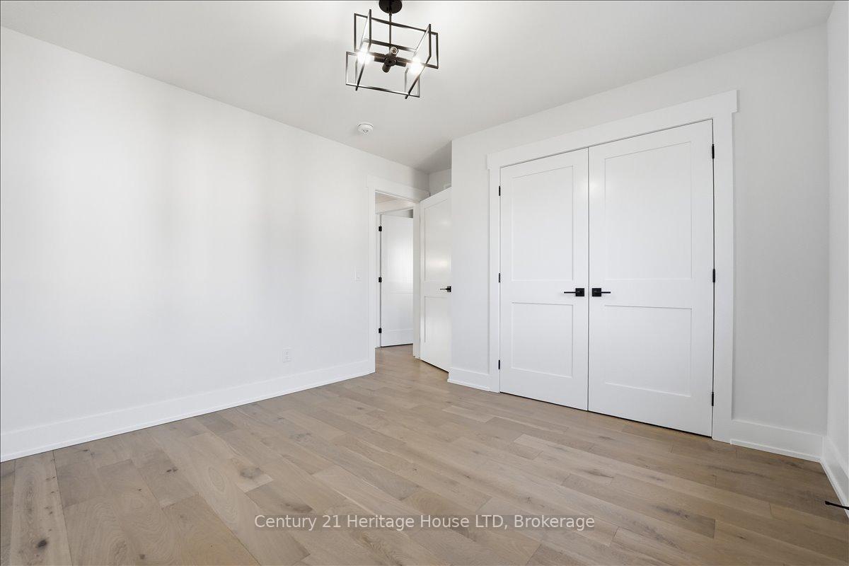 Photo 29 of 2476 Colangelo Drive, Niagara Falls, Stamford — HOMEH