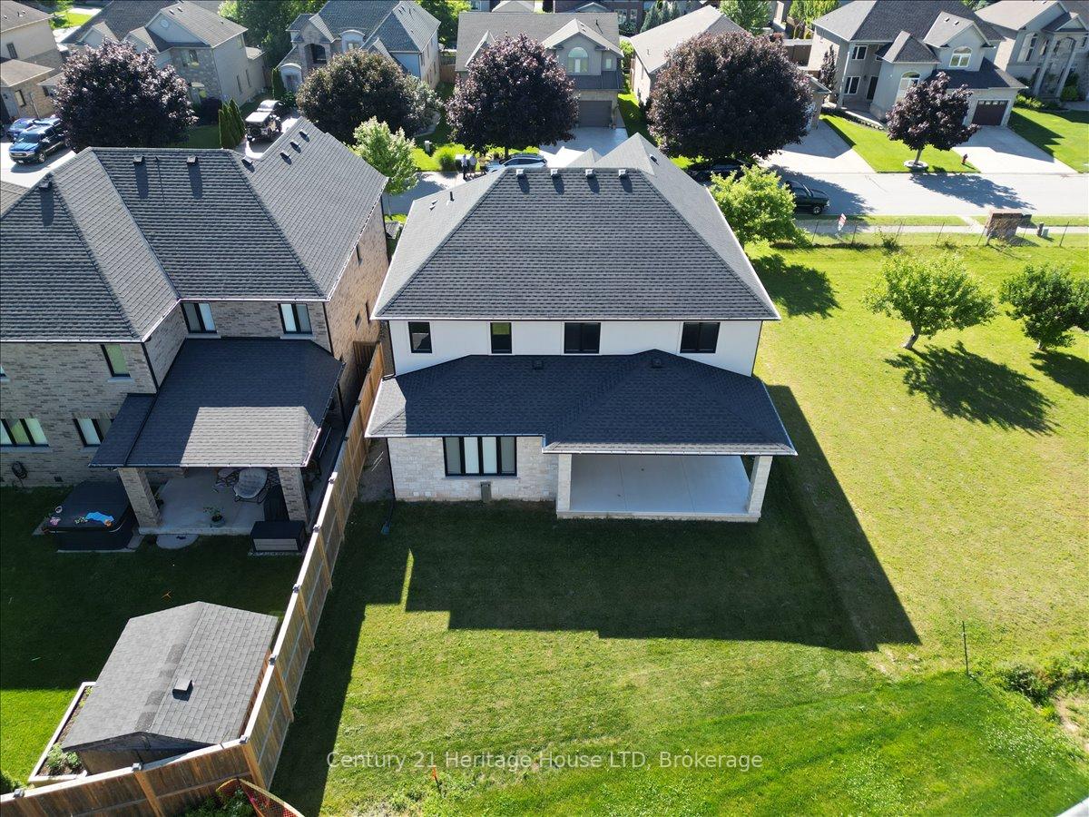 Photo 42 of 2476 Colangelo Drive, Niagara Falls, Stamford — HOMEH