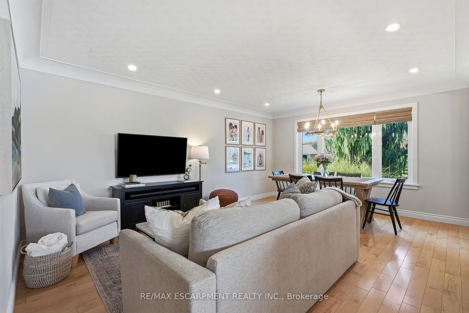 Photo 16 of 1453 Mountain Grove Avenue, Burlington, Mountainside — HOMEH