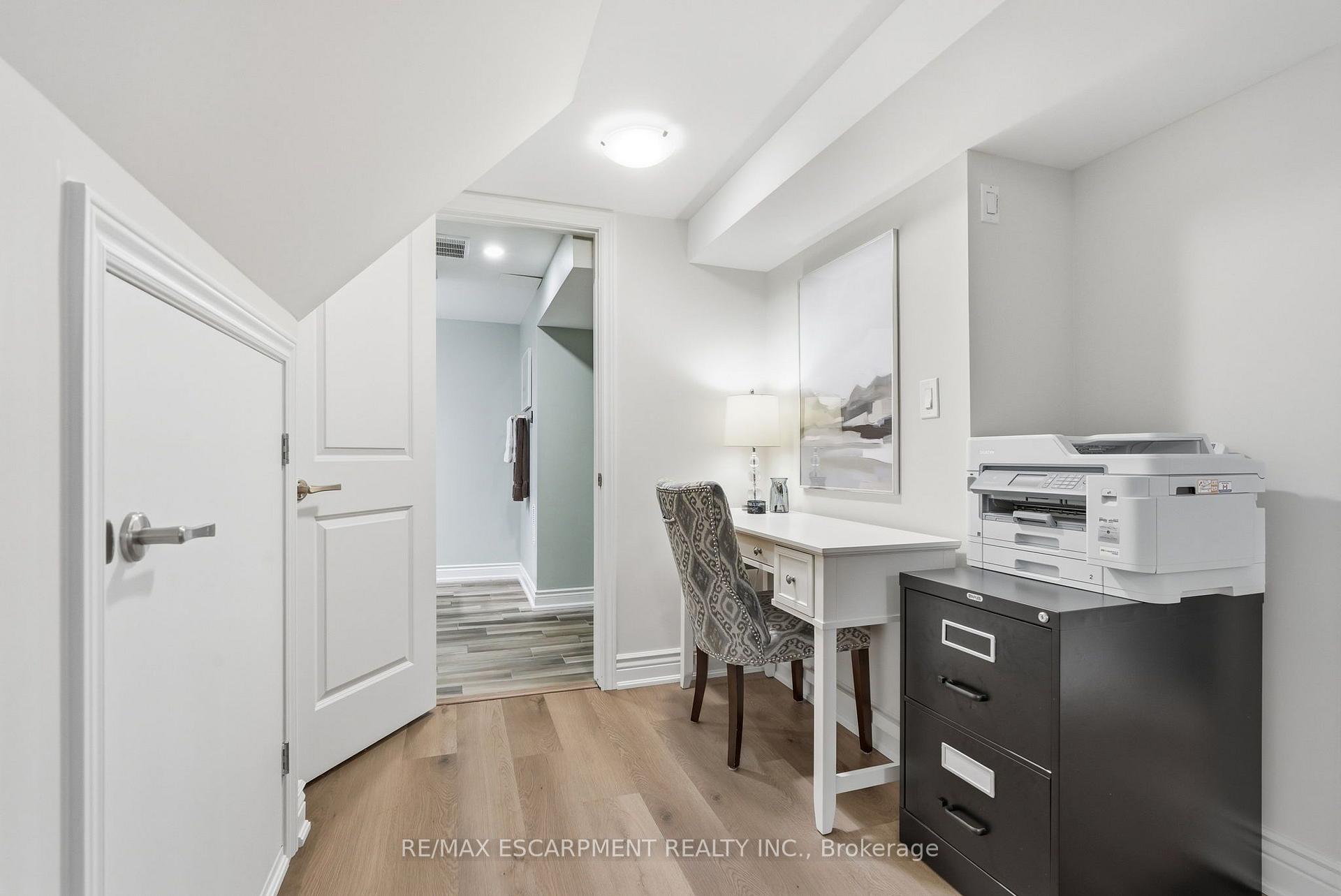 Photo 37 of 1453 Mountain Grove Avenue, Burlington, Mountainside — HOMEH