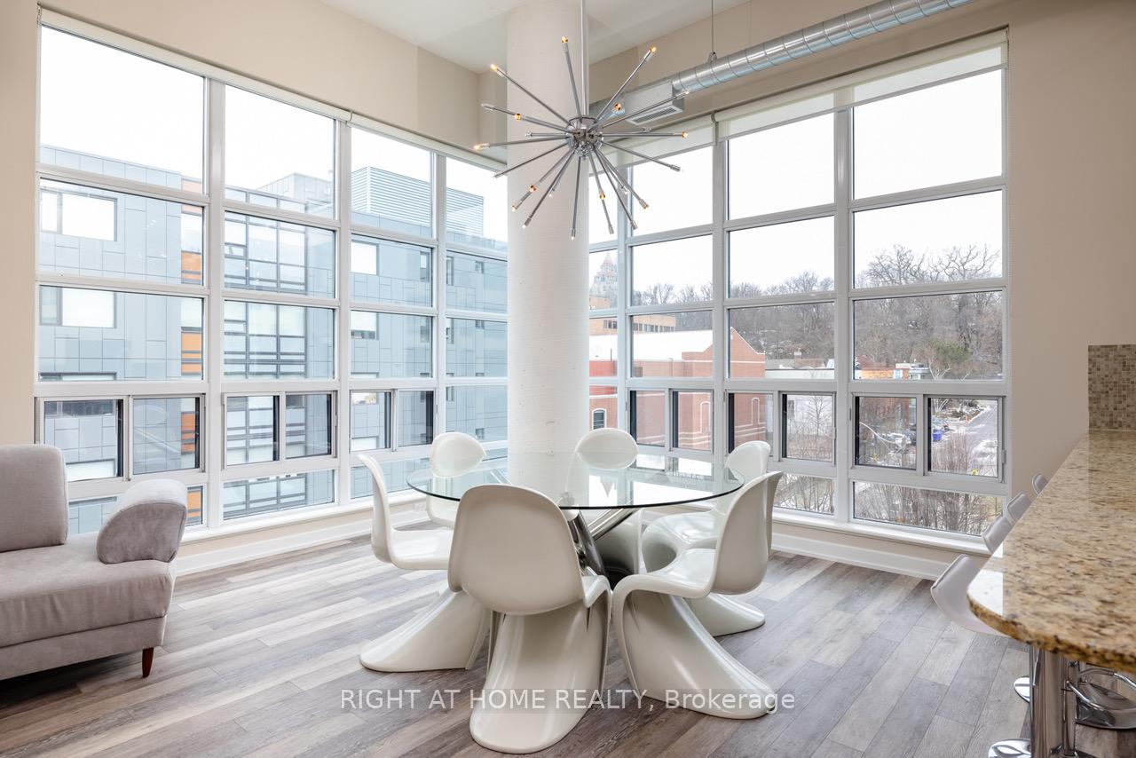 Photo 3 of Unit 306, 380 Macpherson Avenue, Toronto, Casa Loma — HOMEH