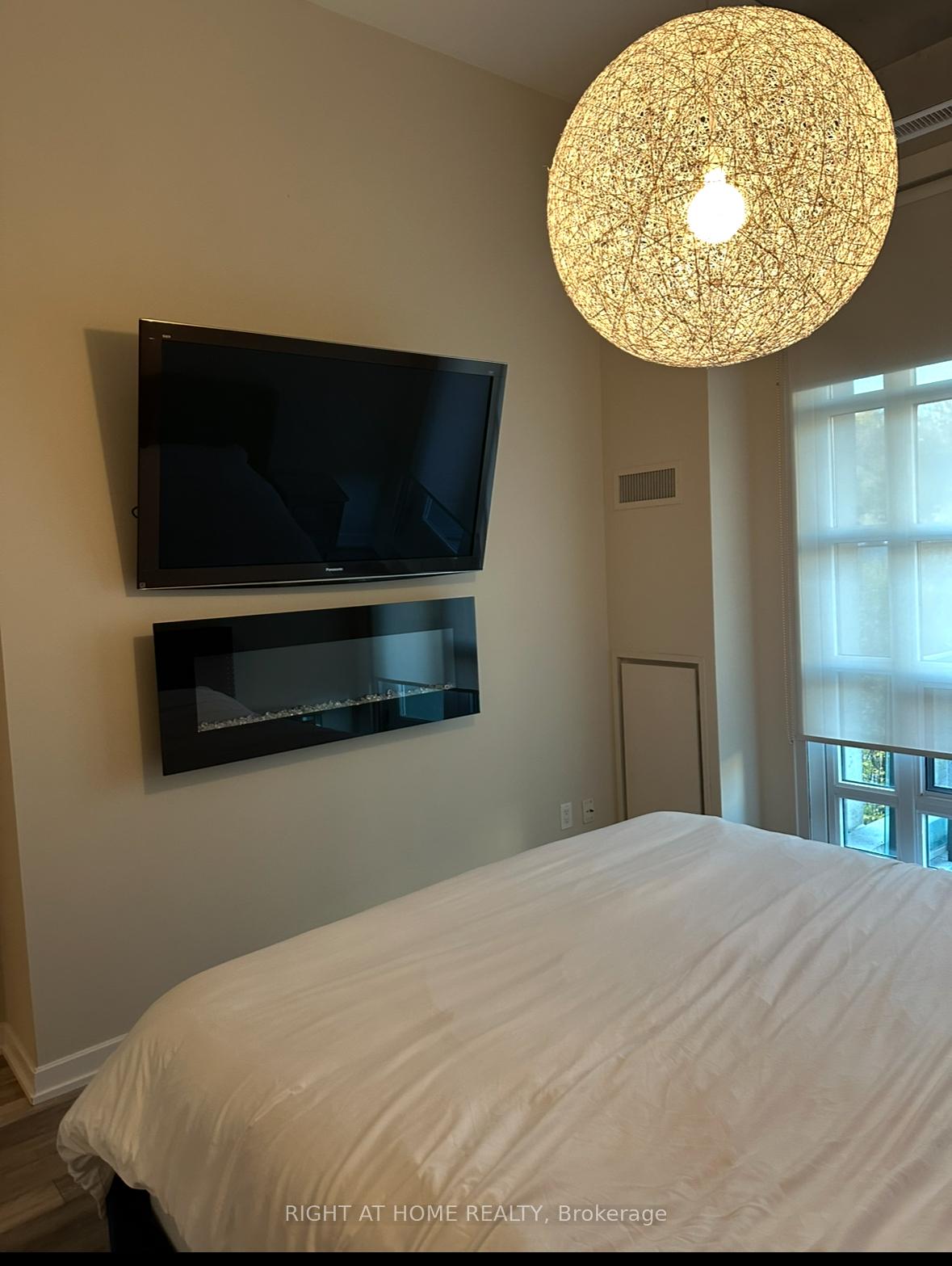Photo 15 of Unit 306, 380 Macpherson Avenue, Toronto, Casa Loma — HOMEH