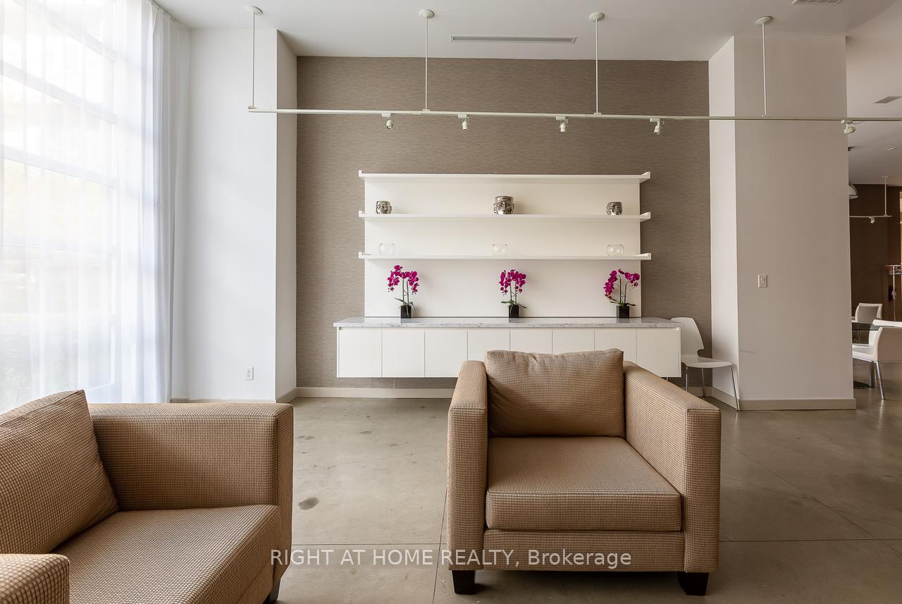 Photo 34 of Unit 306, 380 Macpherson Avenue, Toronto, Casa Loma — HOMEH